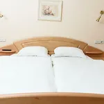 Garni Viktoria 3*