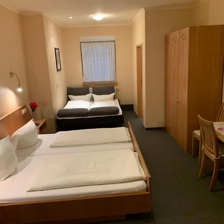 Garni Viktoria 3* Sohren