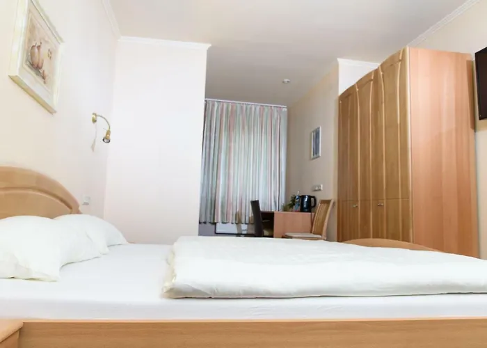 Garni Viktoria Pensjonat 3*